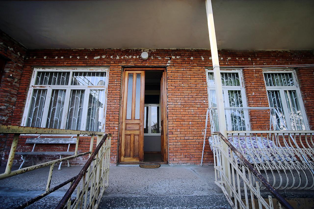 Guest House Old Kutaisi Exteriör bild